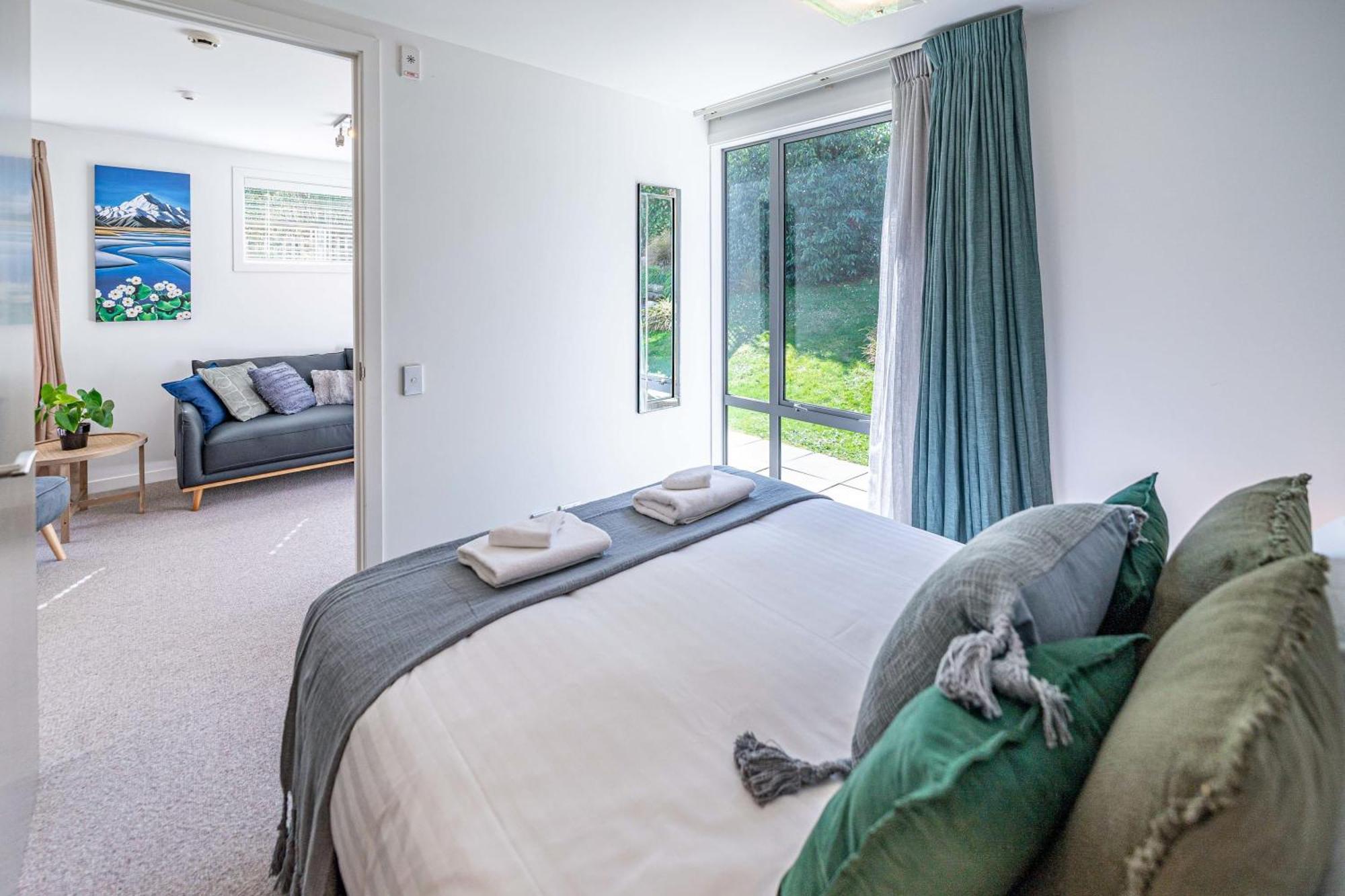 Central Luxury Apartment 114 Wanaka Exterior photo
