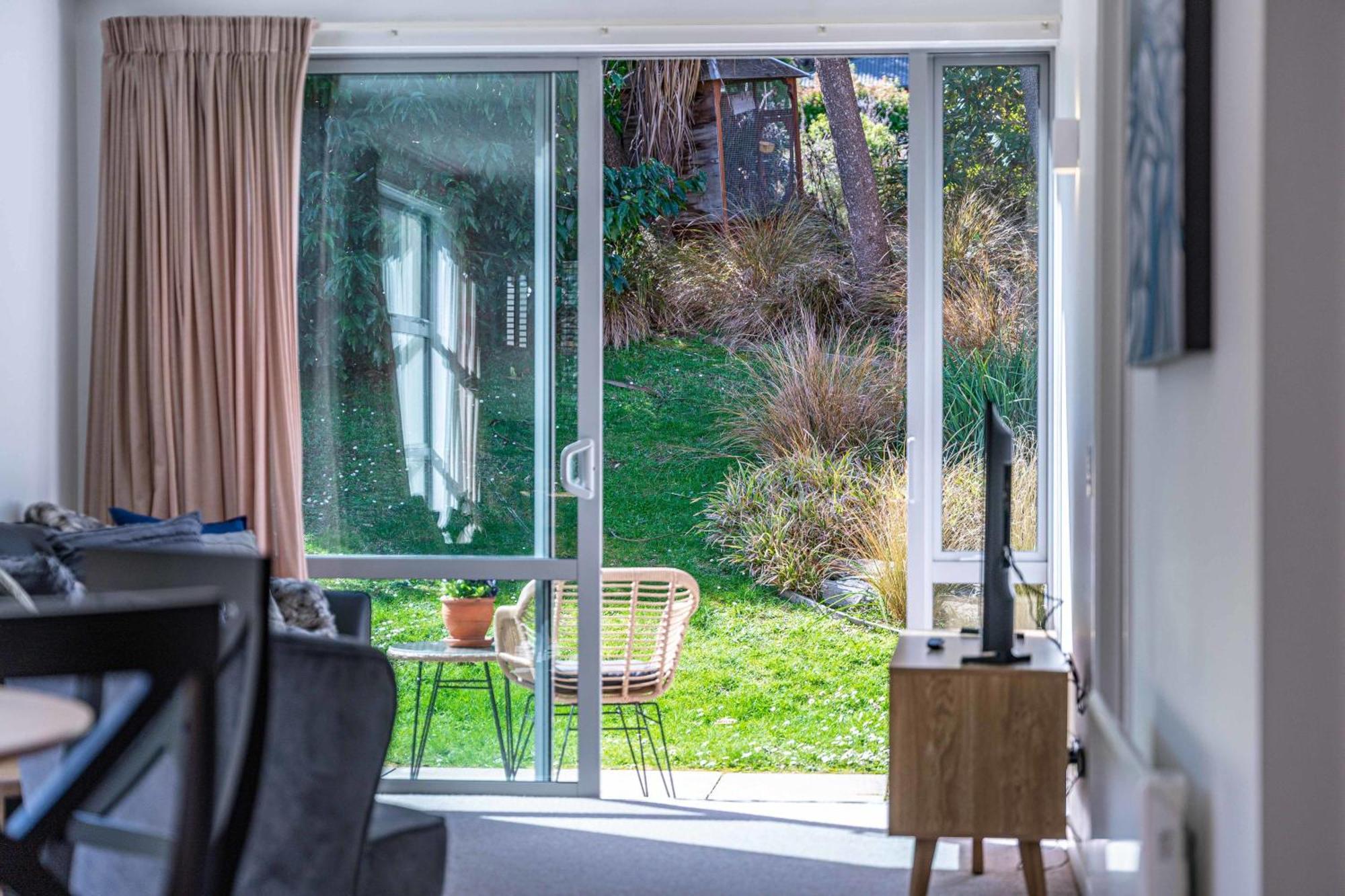 Central Luxury Apartment 114 Wanaka Exterior photo